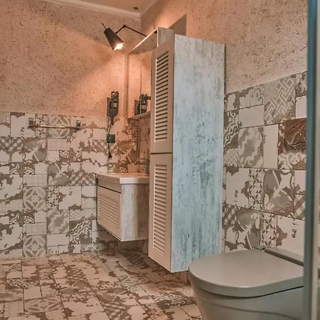 מלון Turunc House